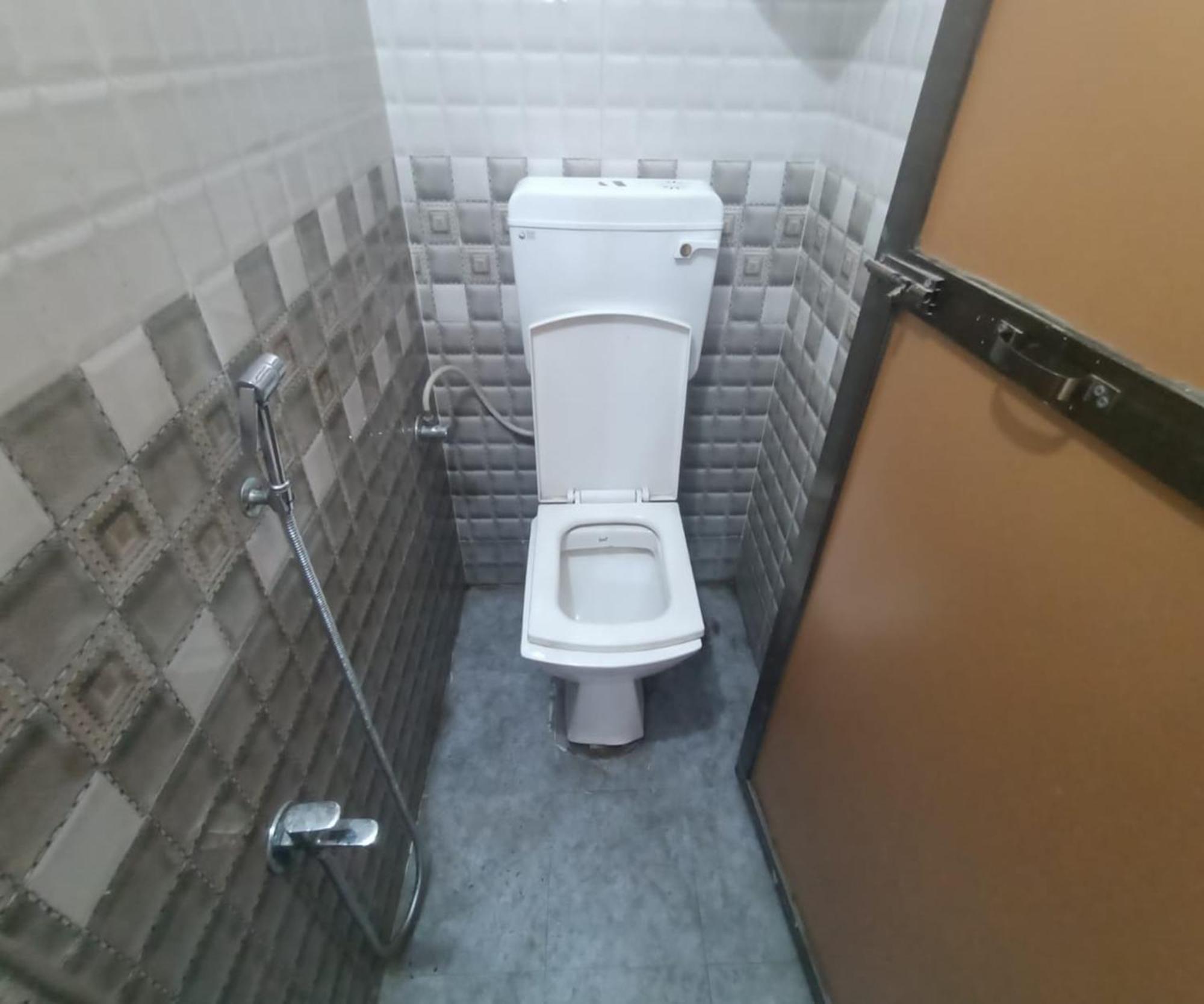 Hotel Om Sai Navi Mumbai Bagian luar foto