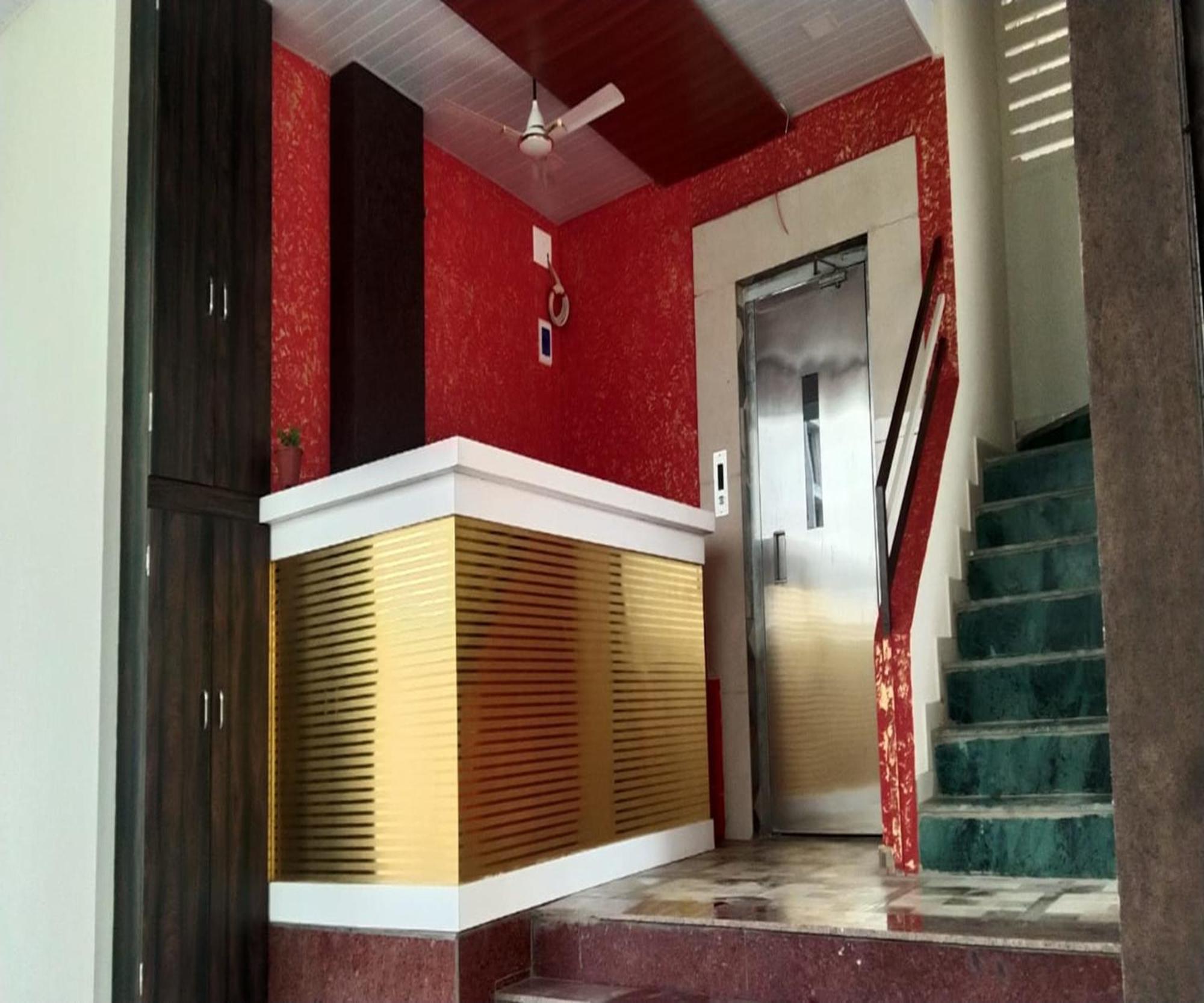 Hotel Om Sai Navi Mumbai Bagian luar foto